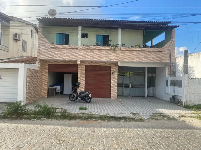 Localização privilegiada 50 metro Avenida Ayrton Sena !!