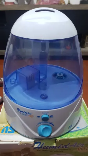 Vendo Umidificador e Lonizador