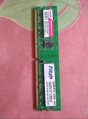 Memória RAM 1GB DDR2 533 MHz VDATA Titan