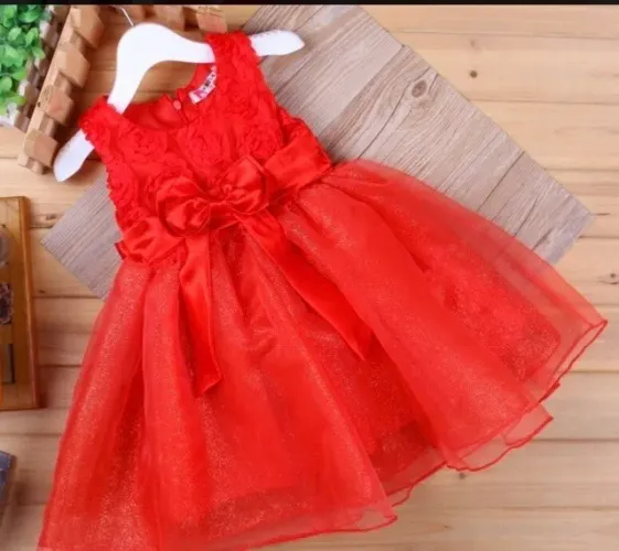 Vestido festa infantil em tule vermelho