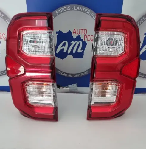 lanterna traseira nova hilux 22/24
