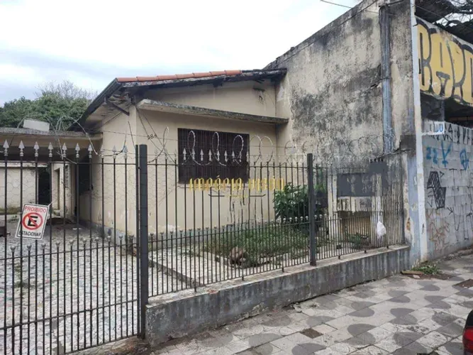 Casa Comercial ou Residencial para venda no Centro - Suzano -SP.