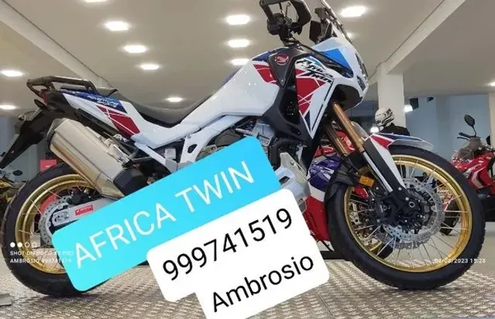 Novissima África twin adv sports 2023 com acessorios