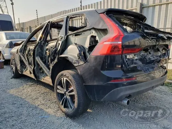 SUCATA VOLVO XC60 T8 MOMENTUM AWD 2.0 DRIVE-E SC TURBO - 2020