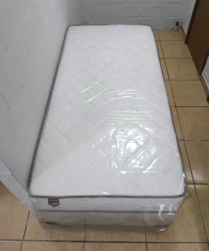 Conjunto Box de Solteiro  0,88x1,88x24cm ENTREGAMOS DF E ENTORNO