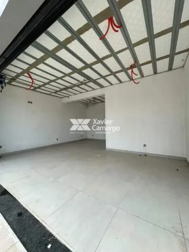 Sala disponível para locação no Jardim Village - Região da Avenida Brasil.