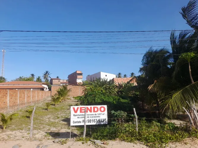 Vende-se terreno de 1.457 m2 em Icaraizinho de Amontada