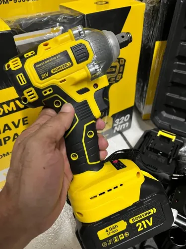 Mais Vendida Parafusadeira Chave de Impacto 21v duas baterias 320nm