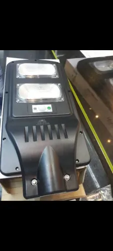 Luminária Solar LED para Área Externa
