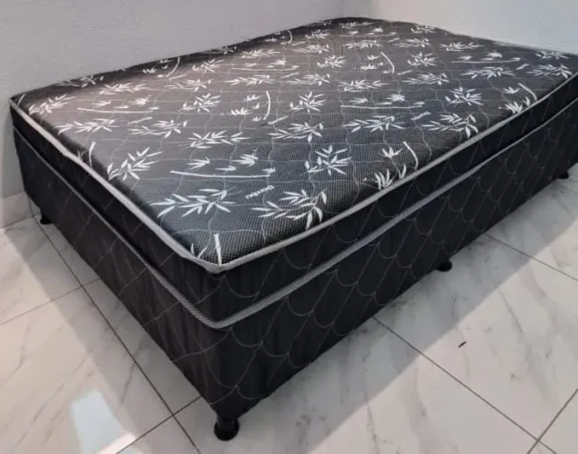 Cama box de casal com colchão conjugado d28 preto $650 entrega grátis