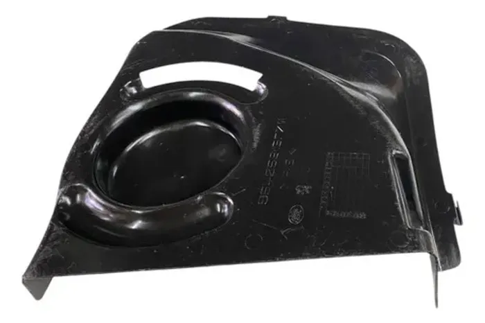 Protetor Farol Milha Esquerdo Peugeot 206 2000 2005 2012