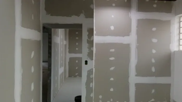 Forros e Divisórias - Drywall / Isopor / PVC / Mineral