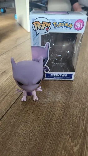 Funko Pop! MewTwo: Pokemon #581
