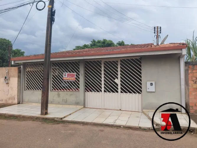 Casa 3 dormitórios c/ 120m2 construção
