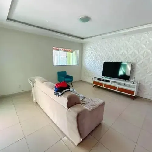 CASA A VENDA NO PARQUE DOS COQUEIROS / N06