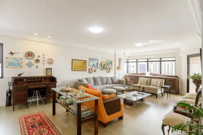 Apartamento à venda no Água Verde ARYA1