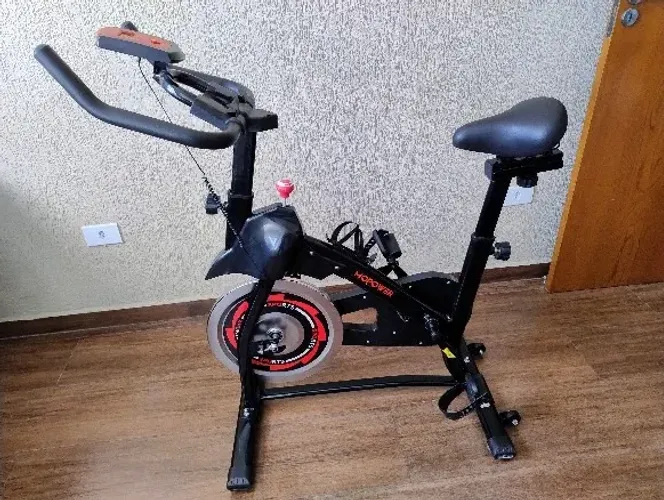 Bicicleta Spinning Ergométrica Semi Profissional Até 150kg