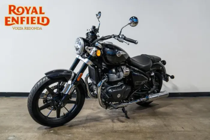 SUPER METEOR 650 ASTRAL BLACK - CONSULTOR LEONI