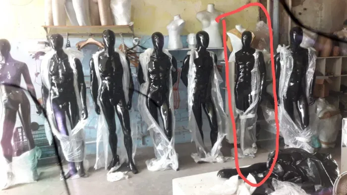 Manequim masculino de fibra de vidro 