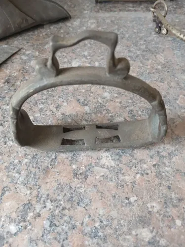 Estribo antigo