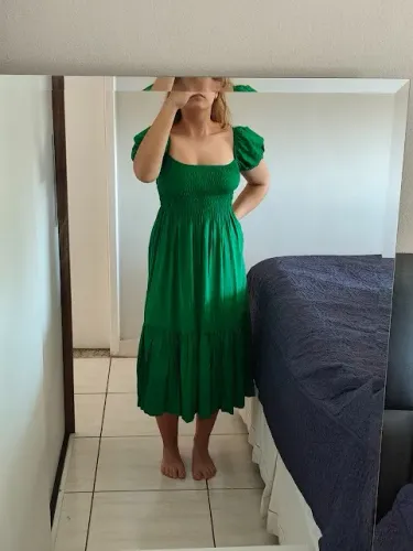 Vestido Verde com lastex no busto
