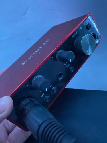Placa de áudio focusrite