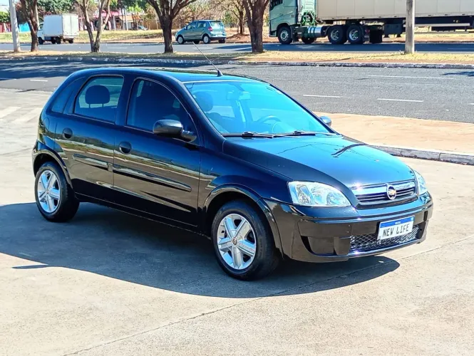 Corsa Max 1.4 Completo R$ 31.900,00