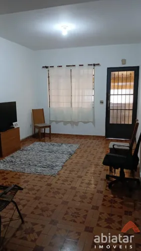 Sobrado à Venda com 3 Dormitórios, 2 Vagas e 99m² no Parque Pinheiros  Taboão da Serra/SP