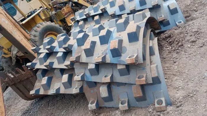 KIT PÉ DE CARNEIRO - ROLO COMPACTADOR XCMG XS123 PDBR 2017