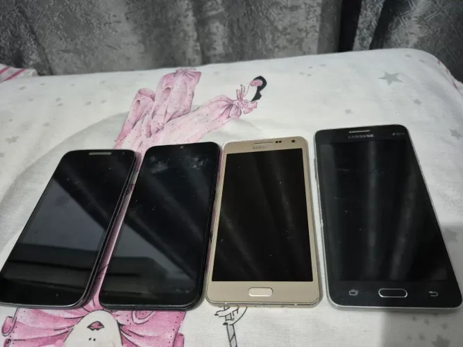 Combo de Aparelhos de celular para retirada de peças