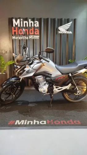 Vende-se moto FAN 160 zera sem marcas de uso apenas 35 km rodado entrego emplacada.