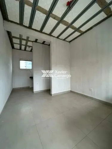 Sala disponível para locação no Jardim Village - Região da Avenida Brasil.