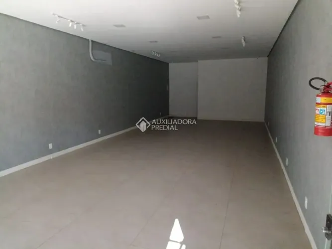 Excelente Sala Comercial em Canela