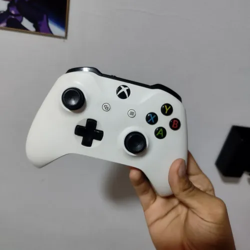 Controle Xbox One branco (Leia o anúncio!)