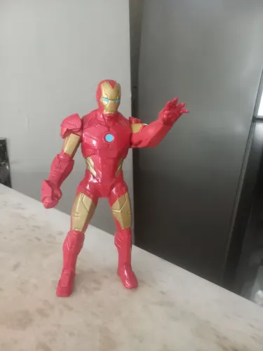 Homem de ferro (boneco)