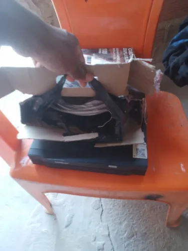 Vende se dvr no precinho todo bom sem nenhum defeito completo