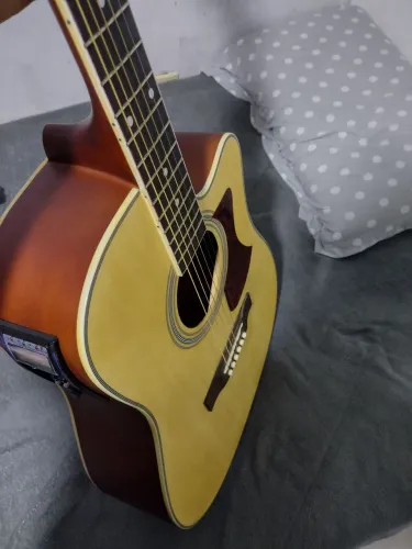 Violão elétrico