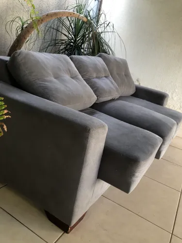 Sofá retrátil 3 lugares