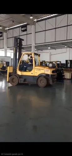 EMPILHADEIRA HYSTER 7 TON ANO 2015 MOVIDA A GLP CAP 7 TON