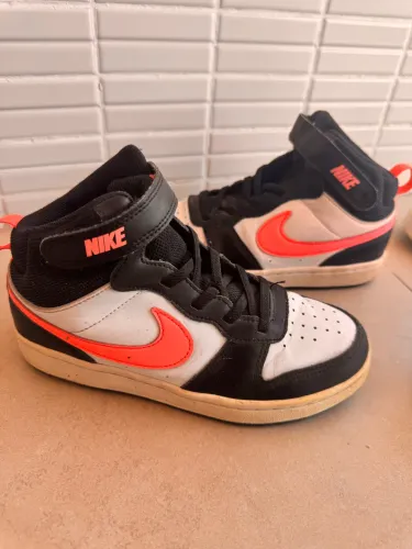 Tênis Nike infantil