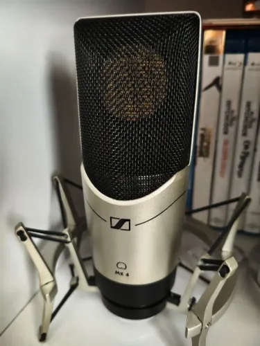 Sennheiser MK4 Com Shock Mount e Maleta
