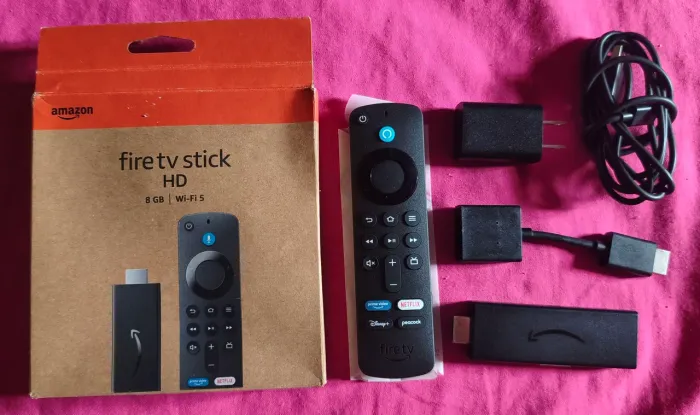 Vendo Fire tv Stick HD. Preço a negociar!