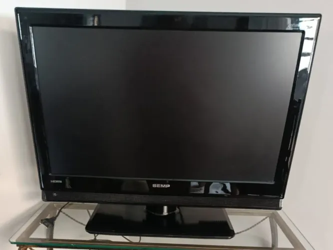TV/Monitor Semp Toshiba 26" LCD