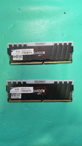  16gb DDR4 (2 x 8gb) 3200mt Gloway c/ argb 