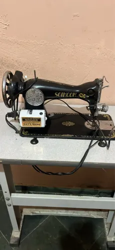 Máquina de costura