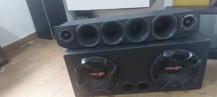 Vendo caixa trio potente