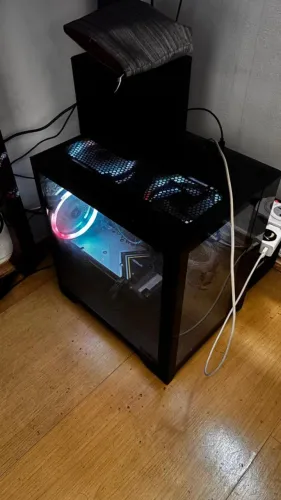 Pc Gamer COM MONITOR COMPLETO e periféricos (aceito ofertas)
