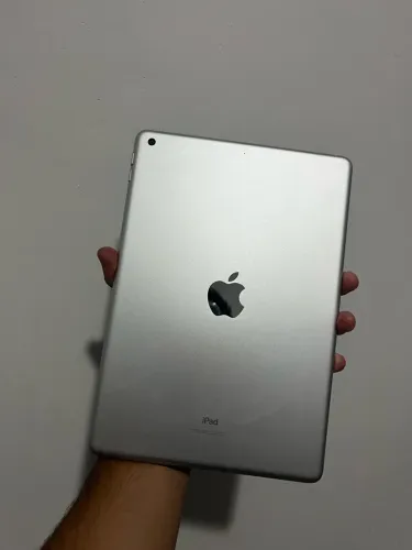 iPad 9 64GB