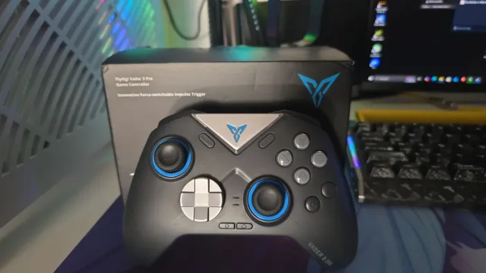 Flydigi vader 3 pro! Em estado de novo.