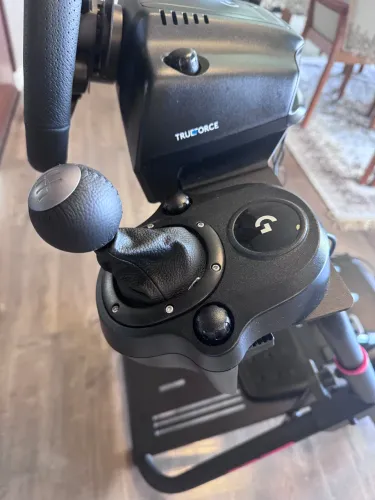 Volante de simulador